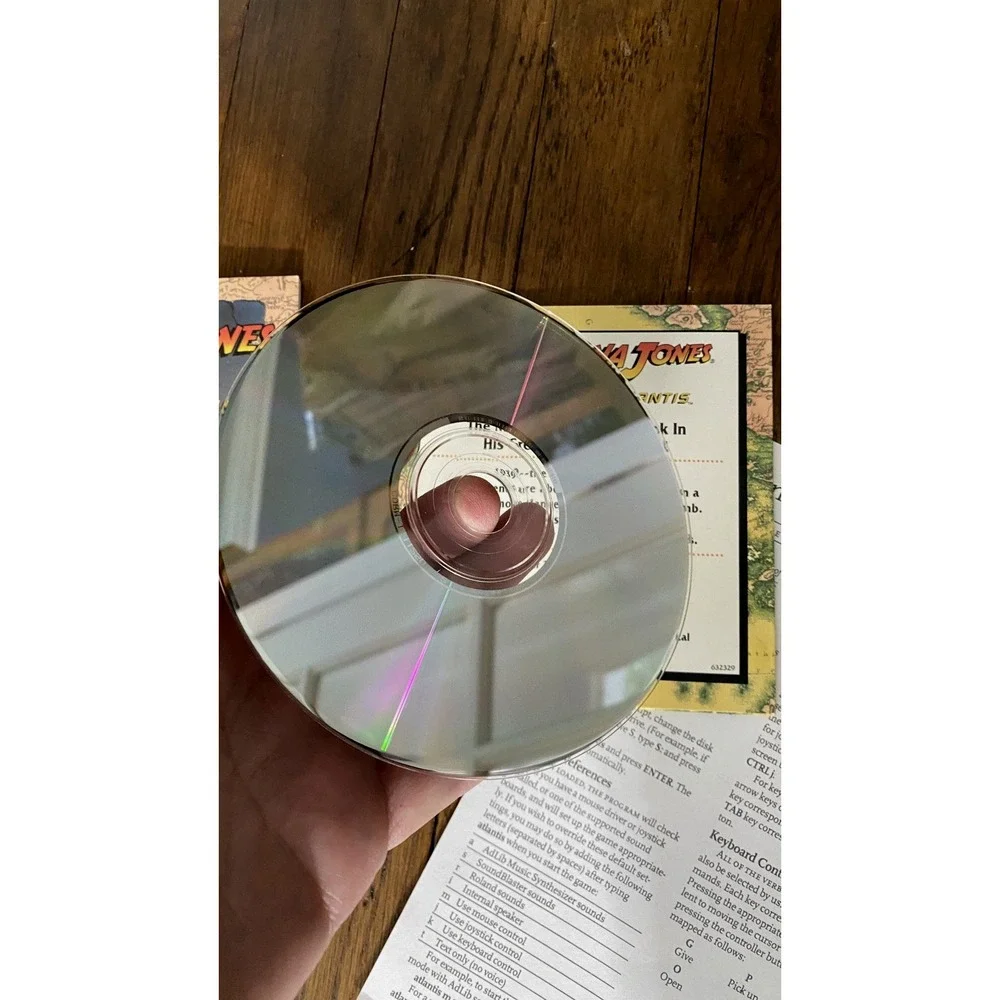 Indiana Jones and the Fate of Atlantis (IBM PC 1992) CD-ROM Hint Book Reference